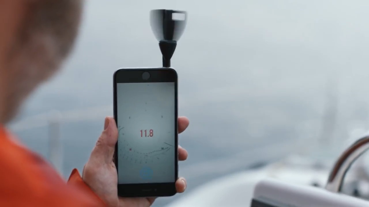 iPhone application for measuring wind speed 1